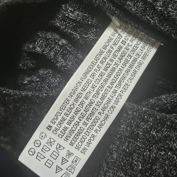 Dark Gray Knit Knee Length Skirt Size 1X - Picture 4 of 4